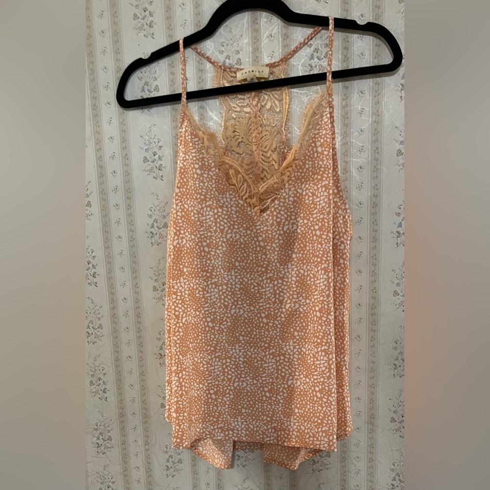 Floral tank top size medium